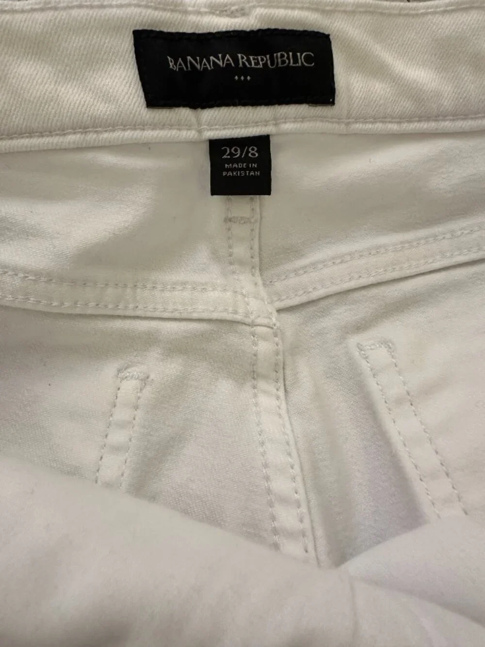 BANANA REPUBLIC (8) White Denim Roll Cuff Shorts 4